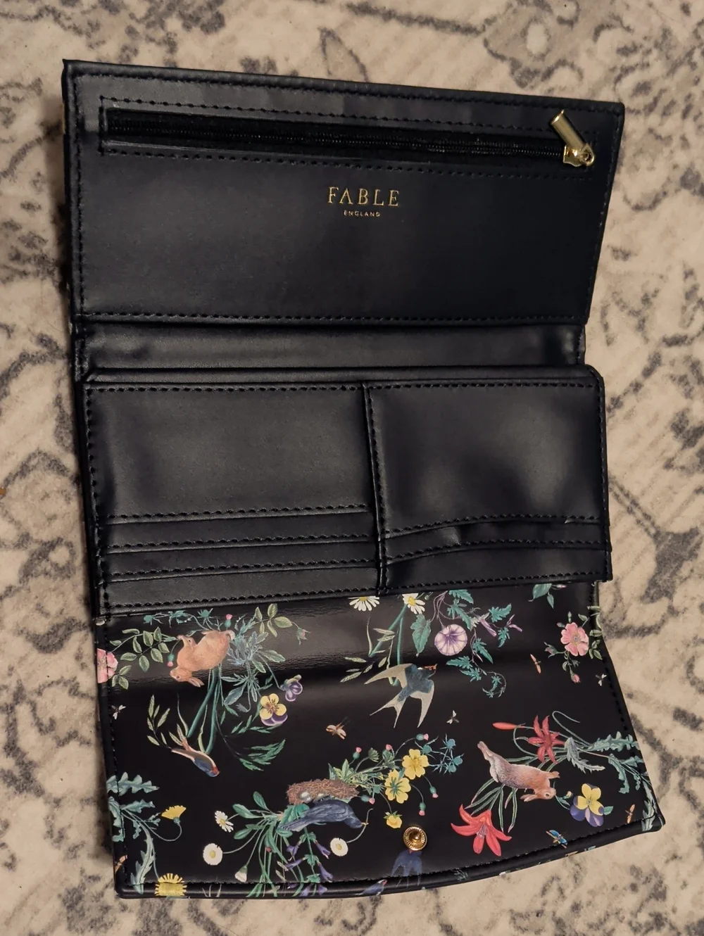 Fable England Running Bunny Wallet
